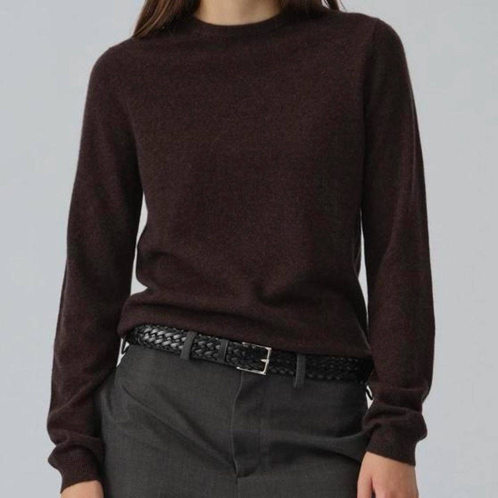 Women’s Fitted Roundneck